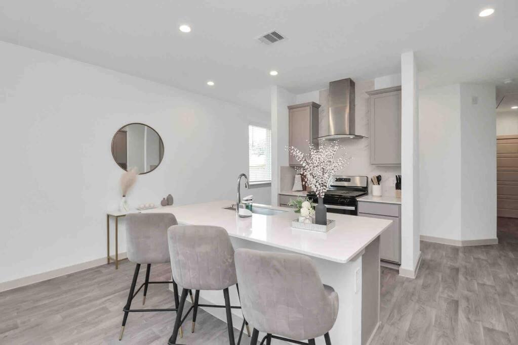 4Bedroom Escape - Near Med Center With Backyard Houston Exterior foto